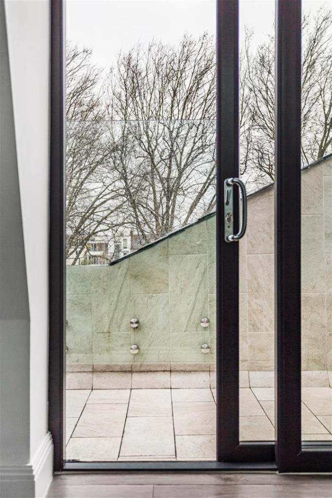 Luxurious Hidden Gem In Wandsworth Appartement Londen Buitenkant foto