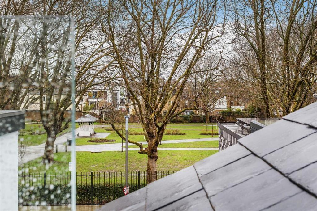 Luxurious Hidden Gem In Wandsworth Appartement Londen Buitenkant foto