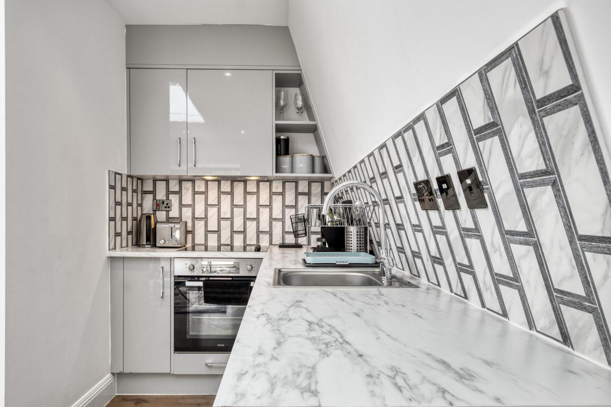 Luxurious Hidden Gem In Wandsworth Appartement Londen Buitenkant foto