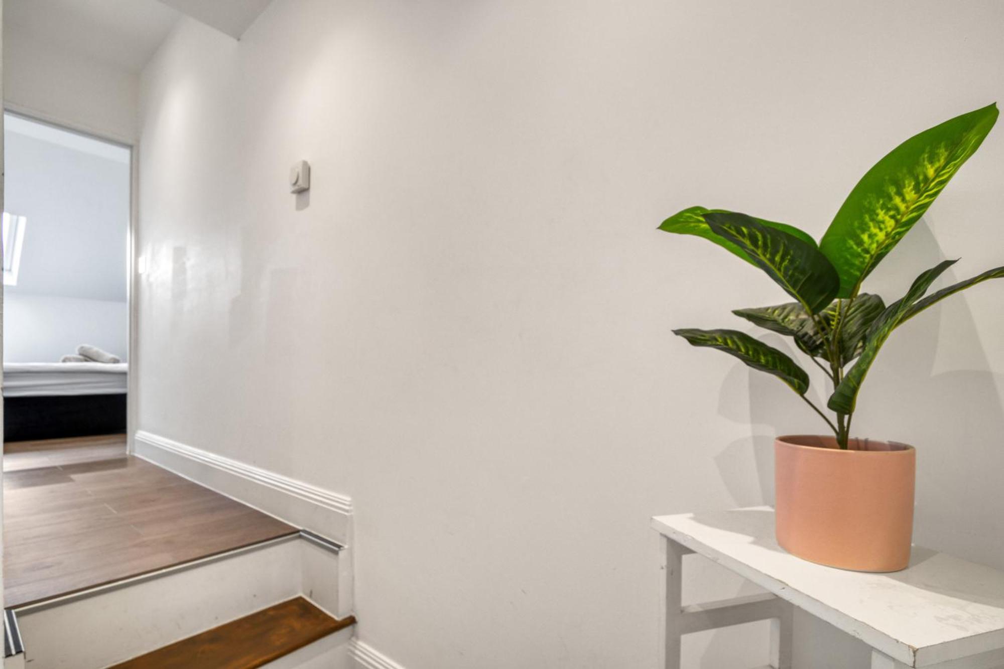 Luxurious Hidden Gem In Wandsworth Appartement Londen Buitenkant foto