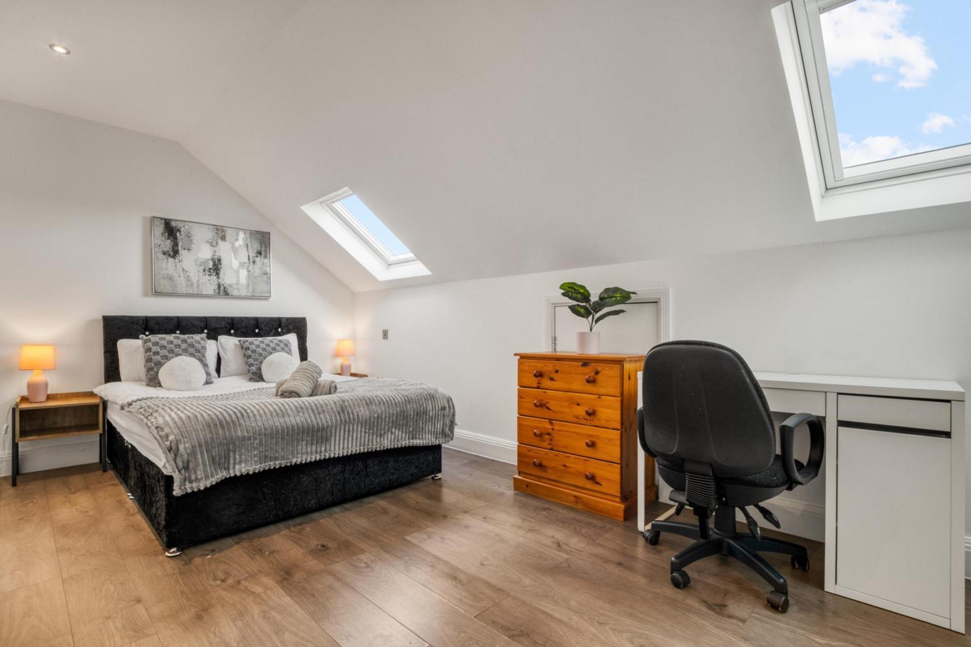 Luxurious Hidden Gem In Wandsworth Appartement Londen Buitenkant foto